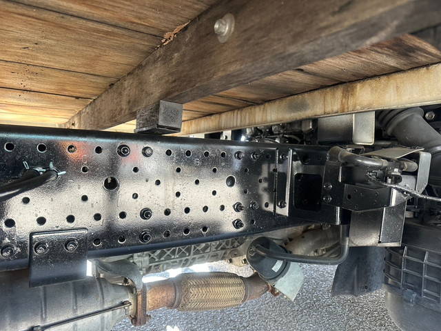 いすゞエルフ平ボディ小型（2t・3t）[写真29]