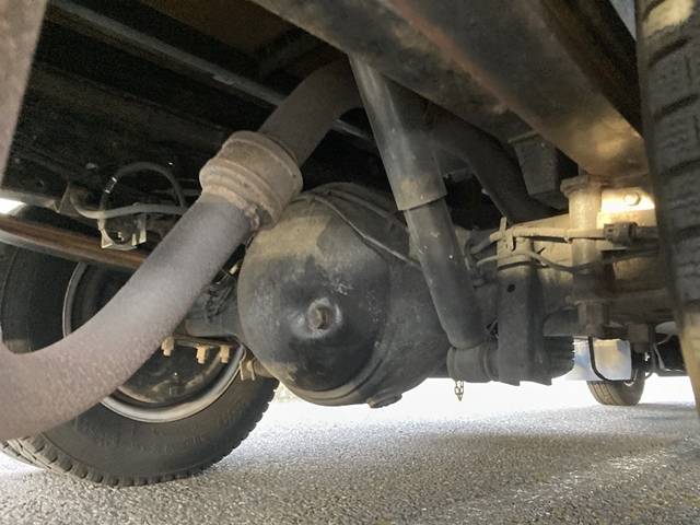 いすゞエルフアルミバン小型（2t・3t）[写真21]