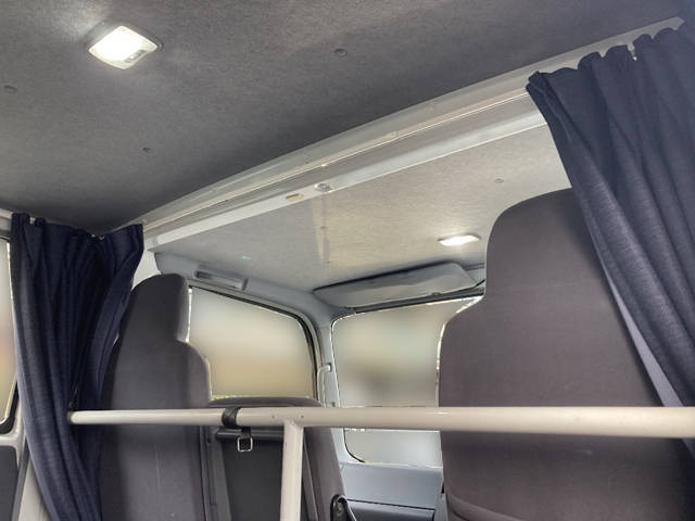 いすゞエルフアルミバン小型（2t・3t）[写真28]