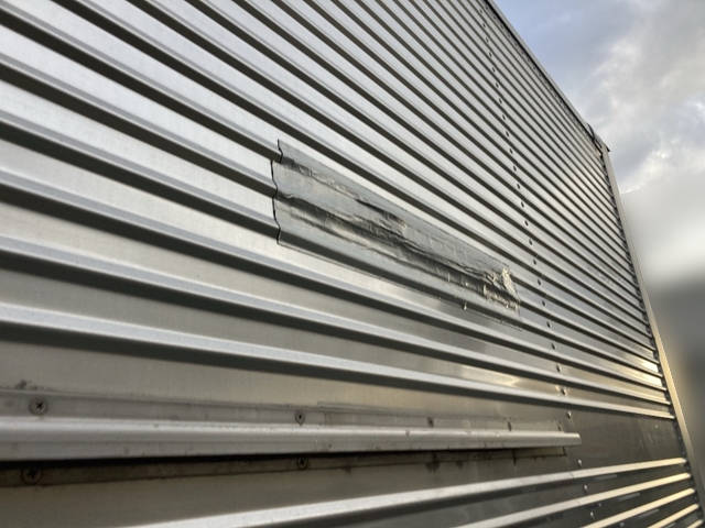 いすゞエルフアルミバン小型（2t・3t）[写真37]