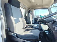 日野レンジャーアルミウイング中型（4t）[写真21]