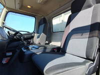 日野レンジャーアルミウイング中型（4t）[写真22]