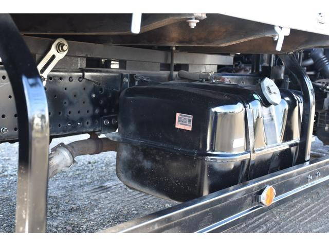 いすゞエルフクレーン4段小型（2t・3t）[写真14]