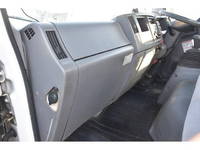 いすゞエルフクレーン4段小型（2t・3t）[写真16]