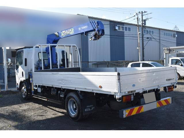 いすゞエルフクレーン4段小型（2t・3t）[写真02]