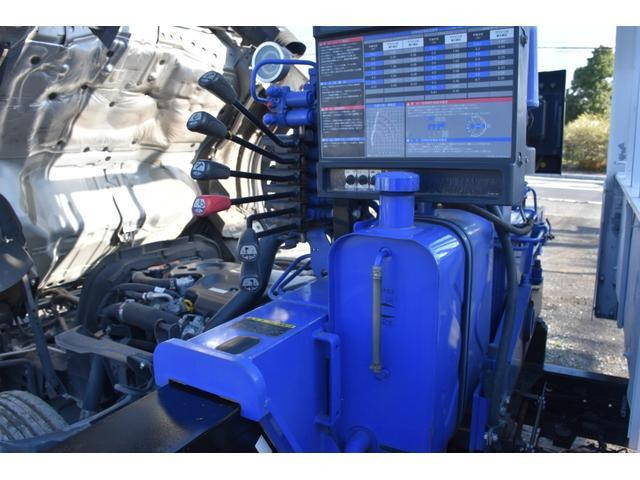 いすゞエルフクレーン4段小型（2t・3t）[写真25]