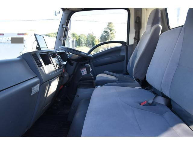 いすゞエルフクレーン4段小型（2t・3t）[写真26]