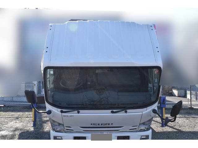 いすゞエルフクレーン4段小型（2t・3t）[写真40]