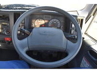 いすゞエルフクレーン4段小型（2t・3t）[写真08]