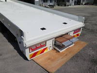 いすゞギガセルフクレーン4段大型（10t）[写真17]