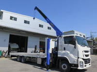 いすゞギガセルフクレーン4段大型（10t）[写真05]