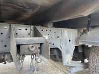 いすゞエルフ平ボディ小型（2t・3t）[写真15]