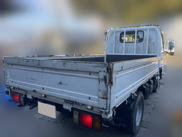 いすゞエルフ平ボディ小型（2t・3t）[写真02]