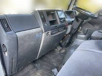 いすゞエルフ平ボディ小型（2t・3t）[写真26]