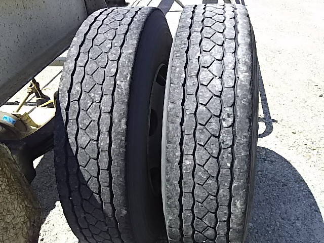 日本フルハーフその他の車種海コントレーラー大型（10t）[写真09]