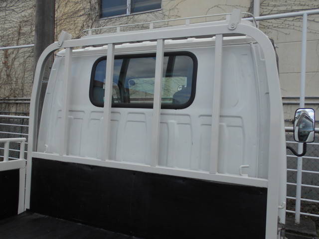 いすゞエルフ平ボディ小型（2t・3t）[写真12]