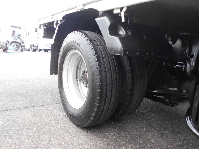 いすゞエルフ平ボディ小型（2t・3t）[写真15]