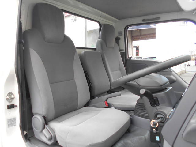 いすゞエルフ平ボディ小型（2t・3t）[写真26]