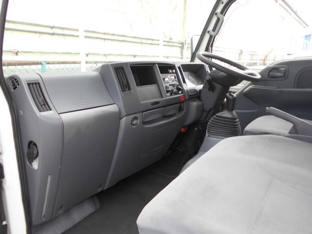 いすゞエルフ平ボディ小型（2t・3t）[写真27]