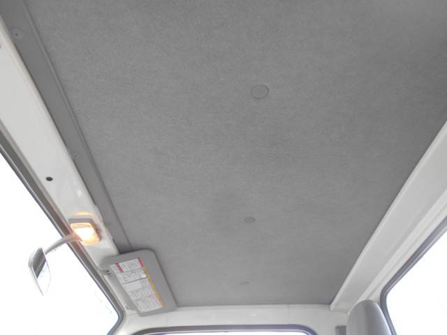 いすゞエルフ平ボディ小型（2t・3t）[写真29]