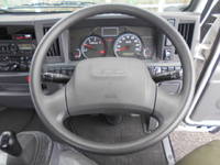 いすゞエルフ平ボディ小型（2t・3t）[写真31]