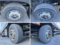 日野プロフィアパネルウイング大型（10t）[写真15]