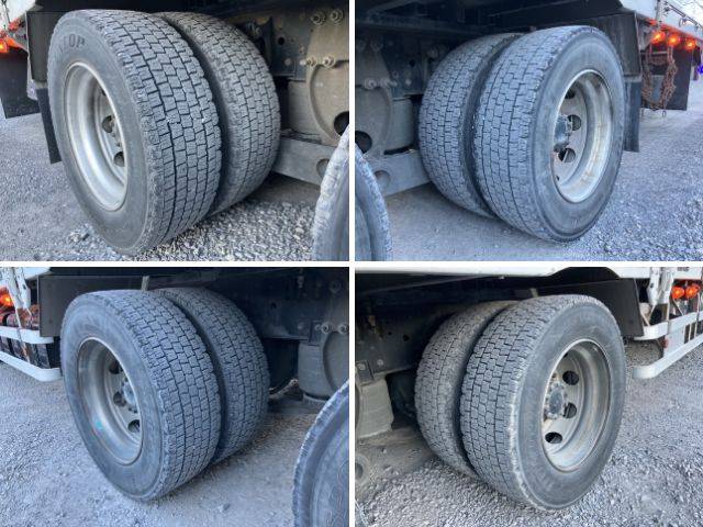 日野プロフィアパネルウイング大型（10t）[写真16]