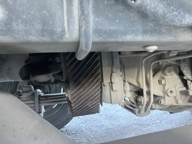 日野プロフィアパネルウイング大型（10t）[写真20]