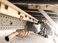 いすゞフォワードアルミウイング中型（4t）[写真12]