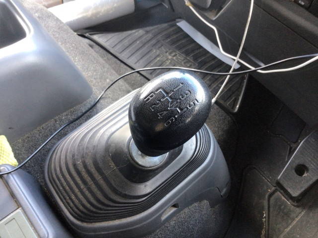 いすゞフォワードアルミウイング中型（4t）[写真24]