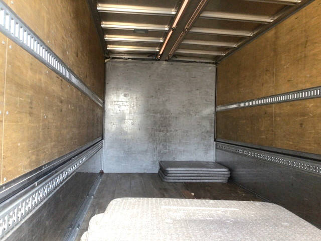 いすゞフォワードアルミウイング中型（4t）[写真07]