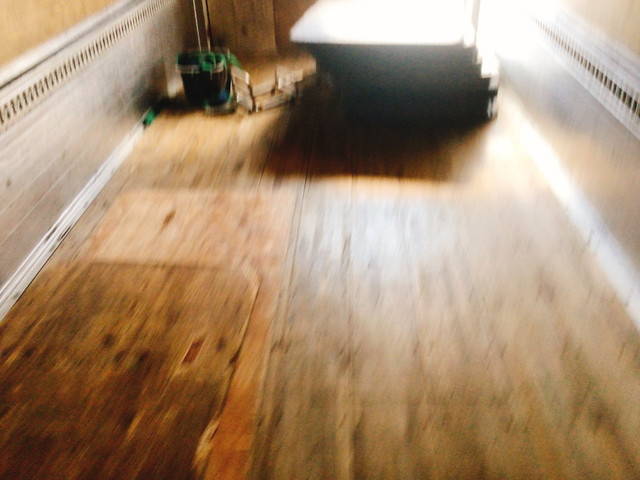 いすゞフォワードアルミウイング中型（4t）[写真09]