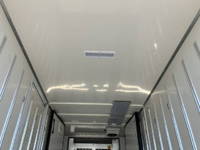 いすゞエルフ冷凍車（冷蔵車）小型（2t・3t）[写真15]