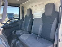 いすゞエルフ冷凍車（冷蔵車）小型（2t・3t）[写真28]