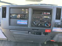 いすゞエルフ冷凍車（冷蔵車）小型（2t・3t）[写真35]