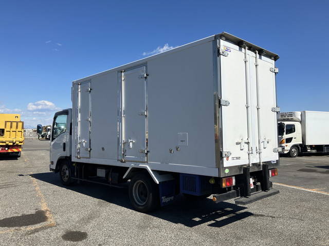 いすゞエルフ冷凍車（冷蔵車）小型（2t・3t）[写真04]