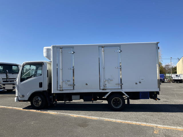 いすゞエルフ冷凍車（冷蔵車）小型（2t・3t）[写真05]