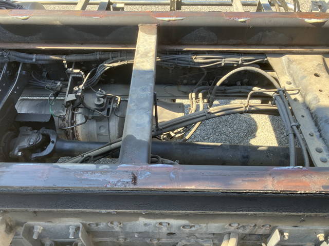 三菱ふそうファイターセーフティクレーン4段増トン（6t・8t）[写真25]