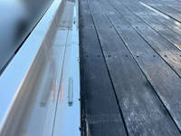 いすゞその他の車種セルフクレーン4段増トン（6t・8t）[写真10]