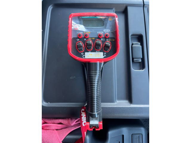 いすゞその他の車種セルフクレーン4段増トン（6t・8t）[写真23]