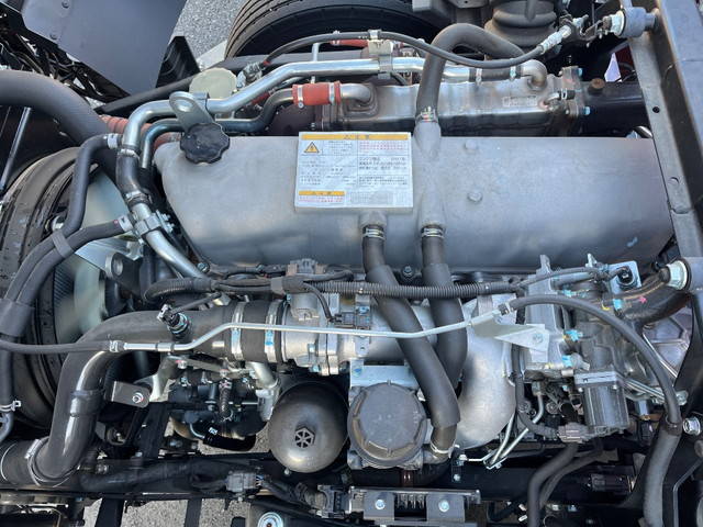 いすゞその他の車種セルフクレーン4段増トン（6t・8t）[写真29]