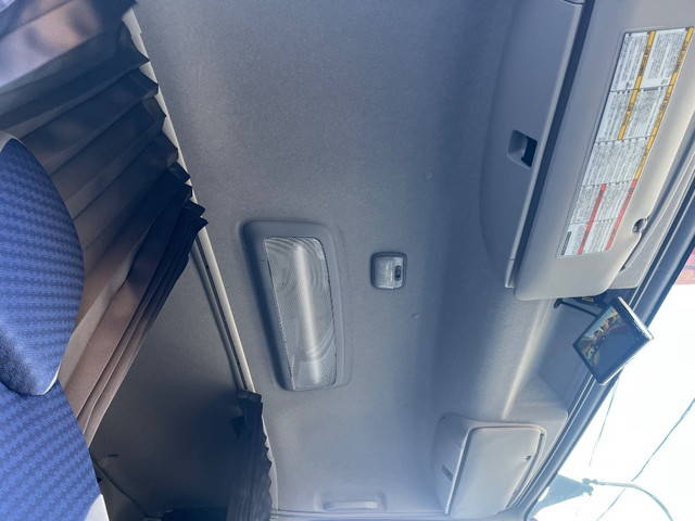 いすゞその他の車種セルフクレーン4段増トン（6t・8t）[写真34]