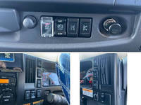 いすゞその他の車種セルフクレーン4段増トン（6t・8t）[写真38]