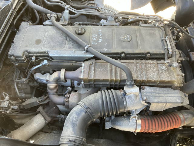 三菱ふそうスーパーグレートトレーラーヘッド（トラクターヘッド）大型（10t）[写真21]