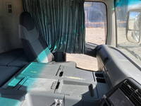 三菱ふそうスーパーグレートトレーラーヘッド（トラクターヘッド）大型（10t）[写真32]