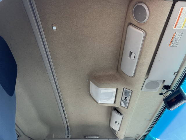 三菱ふそうスーパーグレートトレーラーヘッド（トラクターヘッド）大型（10t）[写真33]