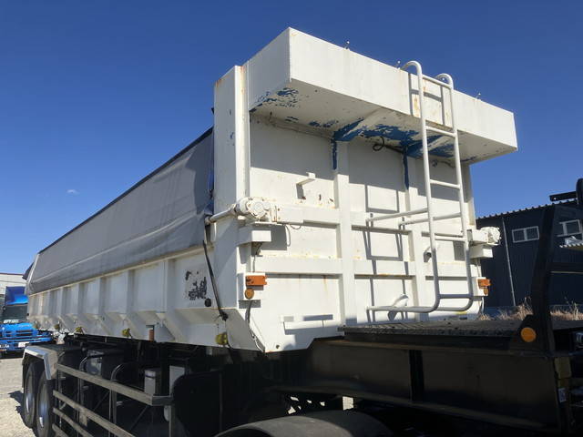 三菱ふそうスーパーグレートトレーラーヘッド（トラクターヘッド）大型（10t）[写真08]