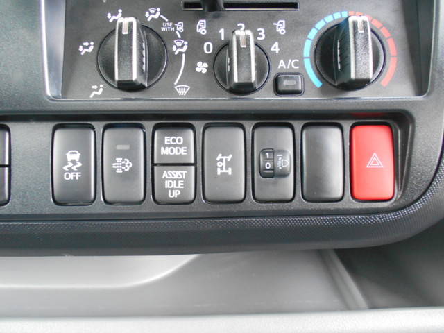 日野デュトロ平ボディ小型（2t・3t）[写真29]