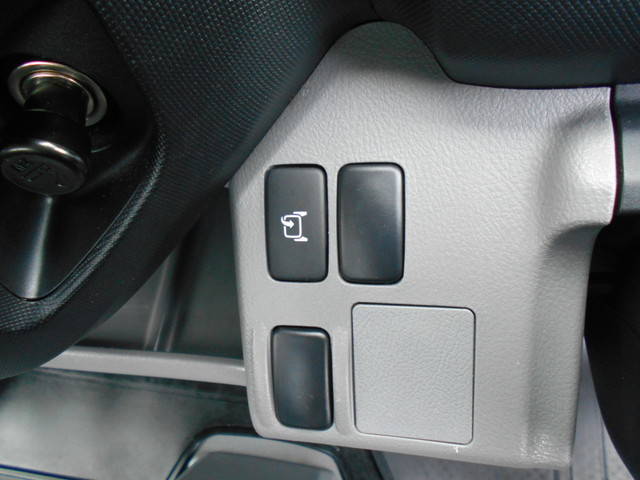 日野デュトロ平ボディ小型（2t・3t）[写真30]