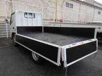 三菱ふそうキャンター平ボディ小型（2t・3t）[写真11]